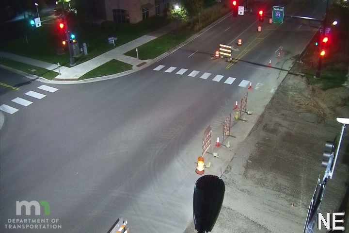 I-35W NB @ Burnsville Pkwy (East Ramp) live camera view