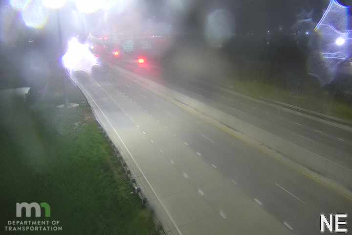 I-35 SB @ 24th Ave W live camera view