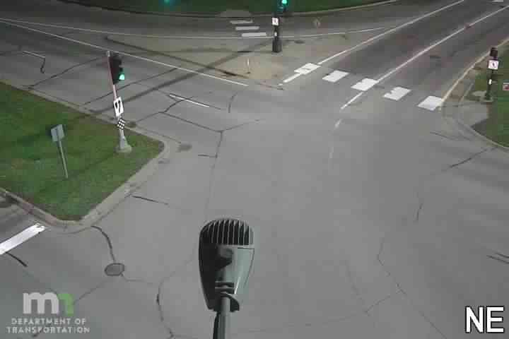 I-494 WB @ Prairie Center Dr NB live camera view
