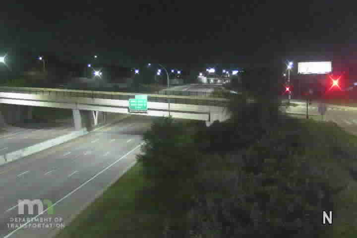 I-94 WB @ Dowling Ave live camera view
