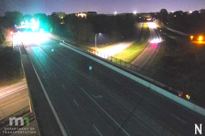T.H.212 EB @ Eden Prairie Rd live camera view