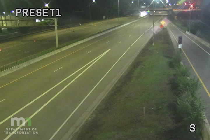 T.H.77 SB S of Killebrew Dr live camera view