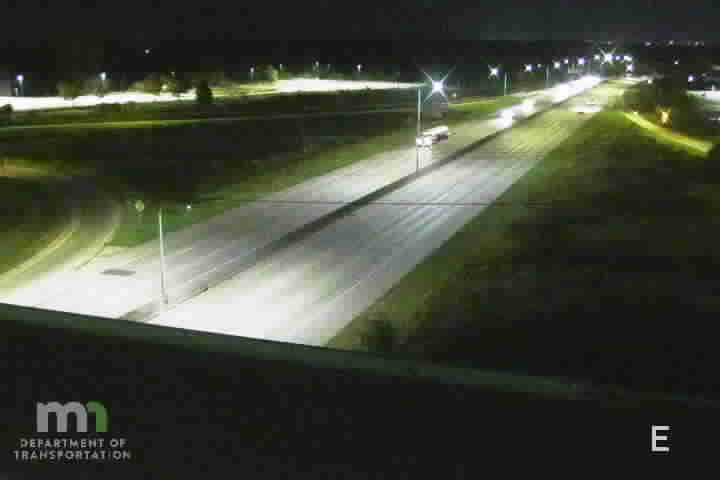 I-694 EB @ Victoria St live camera view