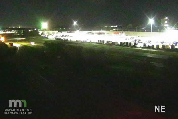 T.H.52 SB @ 117th St WB live camera view