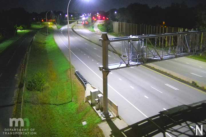 I-35W SB @ 92nd St live camera view