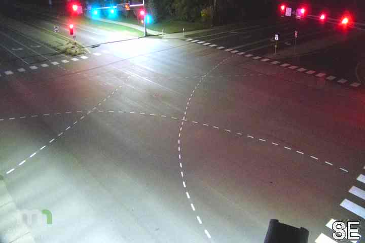 T.H.36 WB @ Oakgreen Ave (Greeley St) live camera view