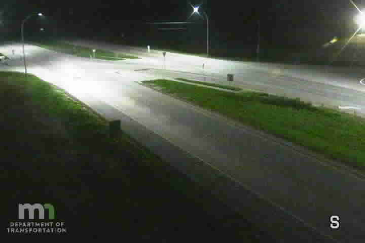 T.H.52 NB @ 250th St (MP 104.6) live camera view