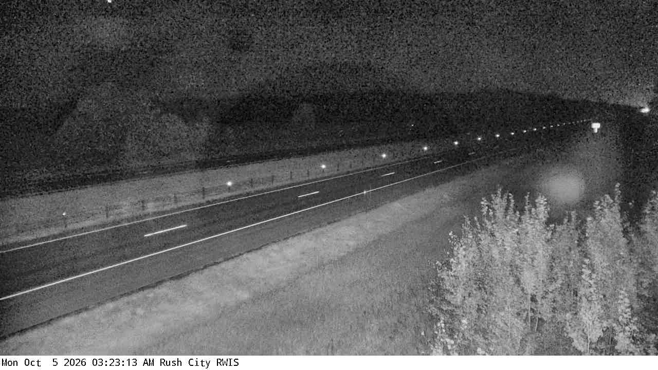 I-35 (Rush City - MP 157) View 2 live camera view