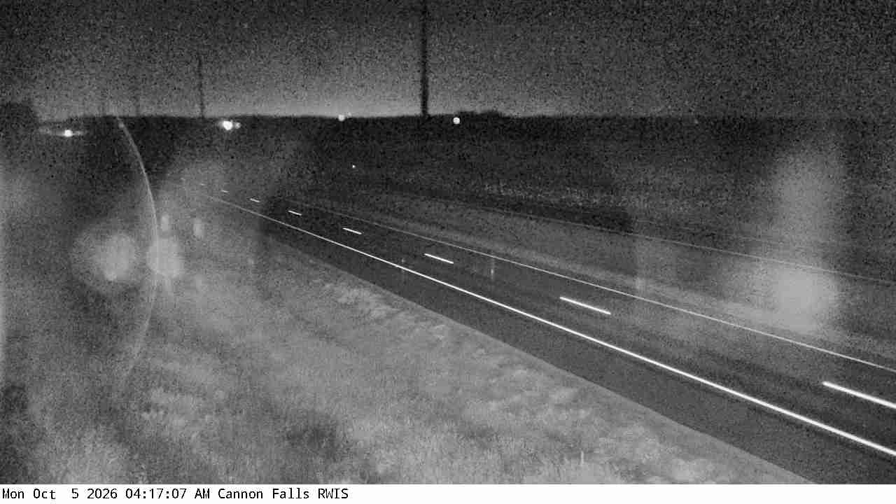 U.S.52 (Cannon Falls - MP 90) View 2 live camera view