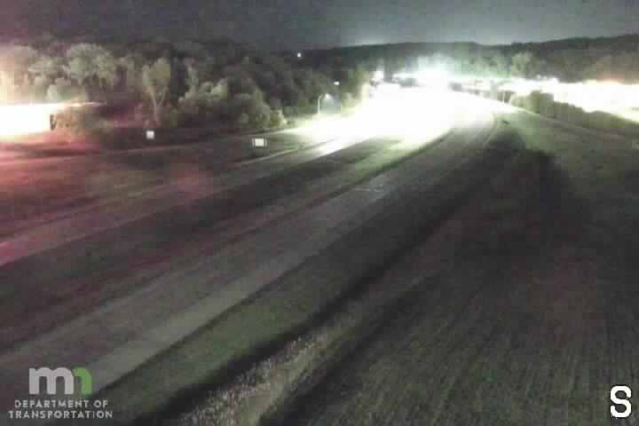 T.H.63 SB @ 48th St EB (MP 35) live camera view