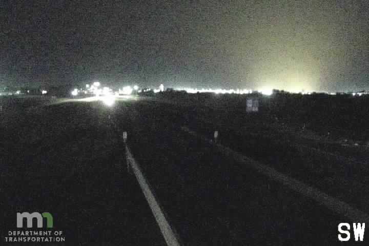 I-35 NB @ Co Rd 34 (MP 43.5) live camera view