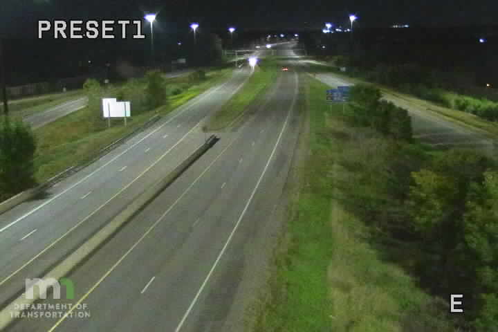 T.H.10 EB @ University Ave live camera view