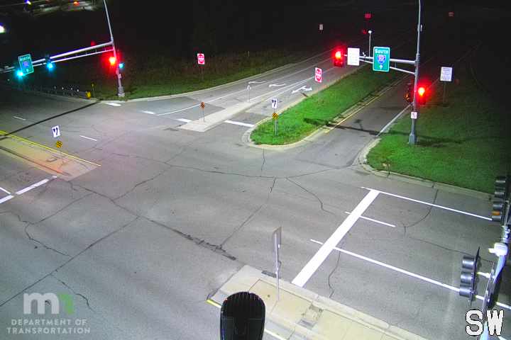 I-35E SB @ Pilot Knob Rd live camera view