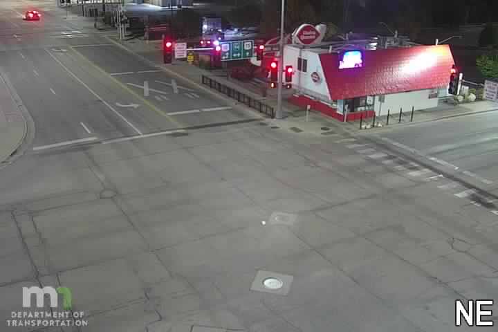Main St SB @ 8th St live camera view