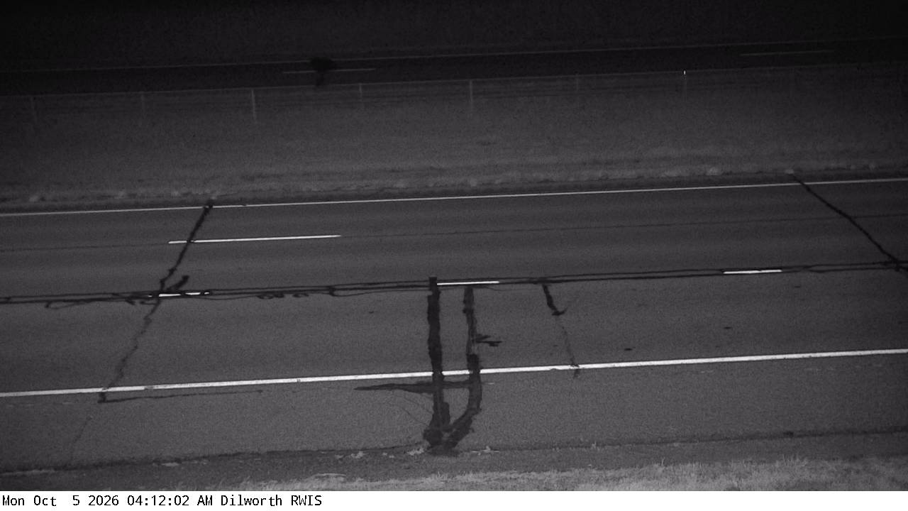 I-94 (Dilworth - MP 5) View 1 live camera view