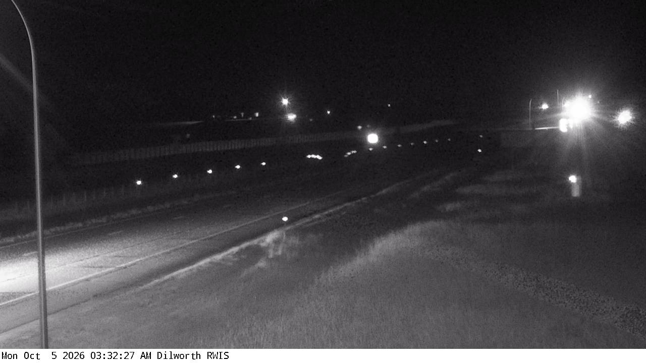 I-94 (Dilworth - MP 5) View 3 live camera view