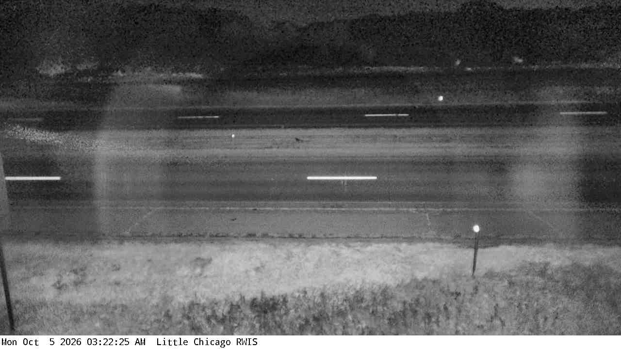 I-35 (Little Chicago - MP 70.0) View 1 live camera view