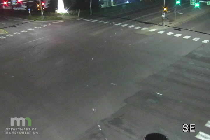 T.H.13 SB @ Egan Dr (Co Rd 42) live camera view