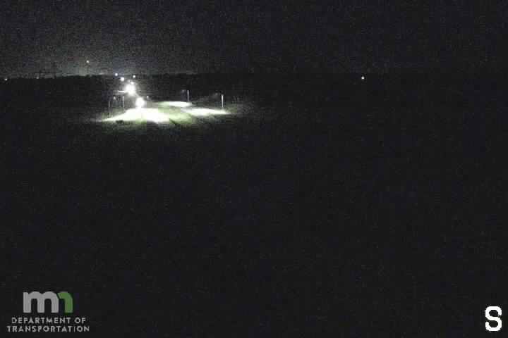 I-35 NB @ Co Rd 1 (MP 66.7) live camera view