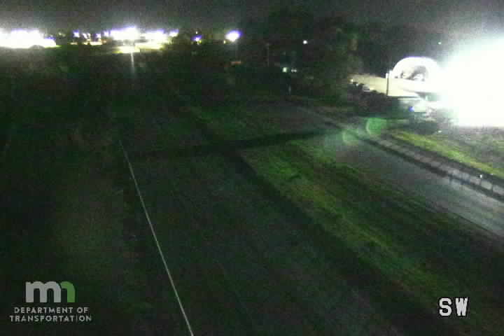 U.S.169 NB N of T.H.41 (Mobile Manor Tr Prk) live camera view