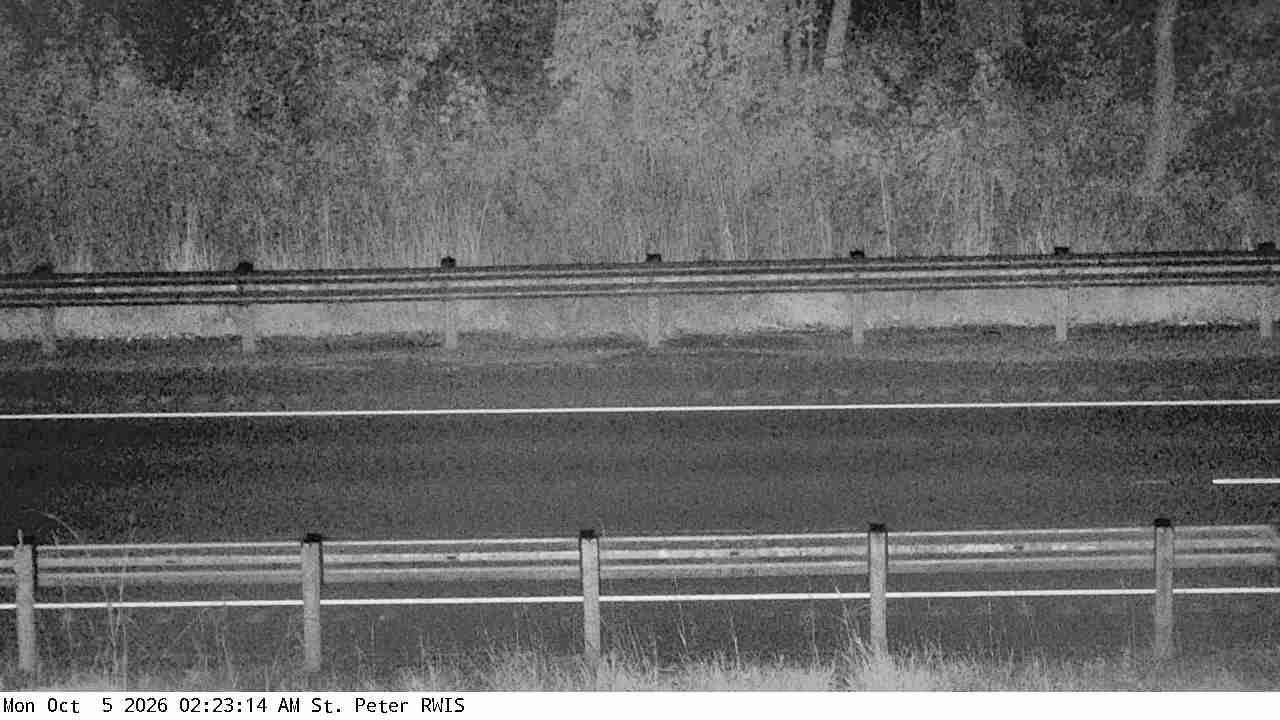 U.S.169 (St. Peter - MP 69) View 4 live camera view