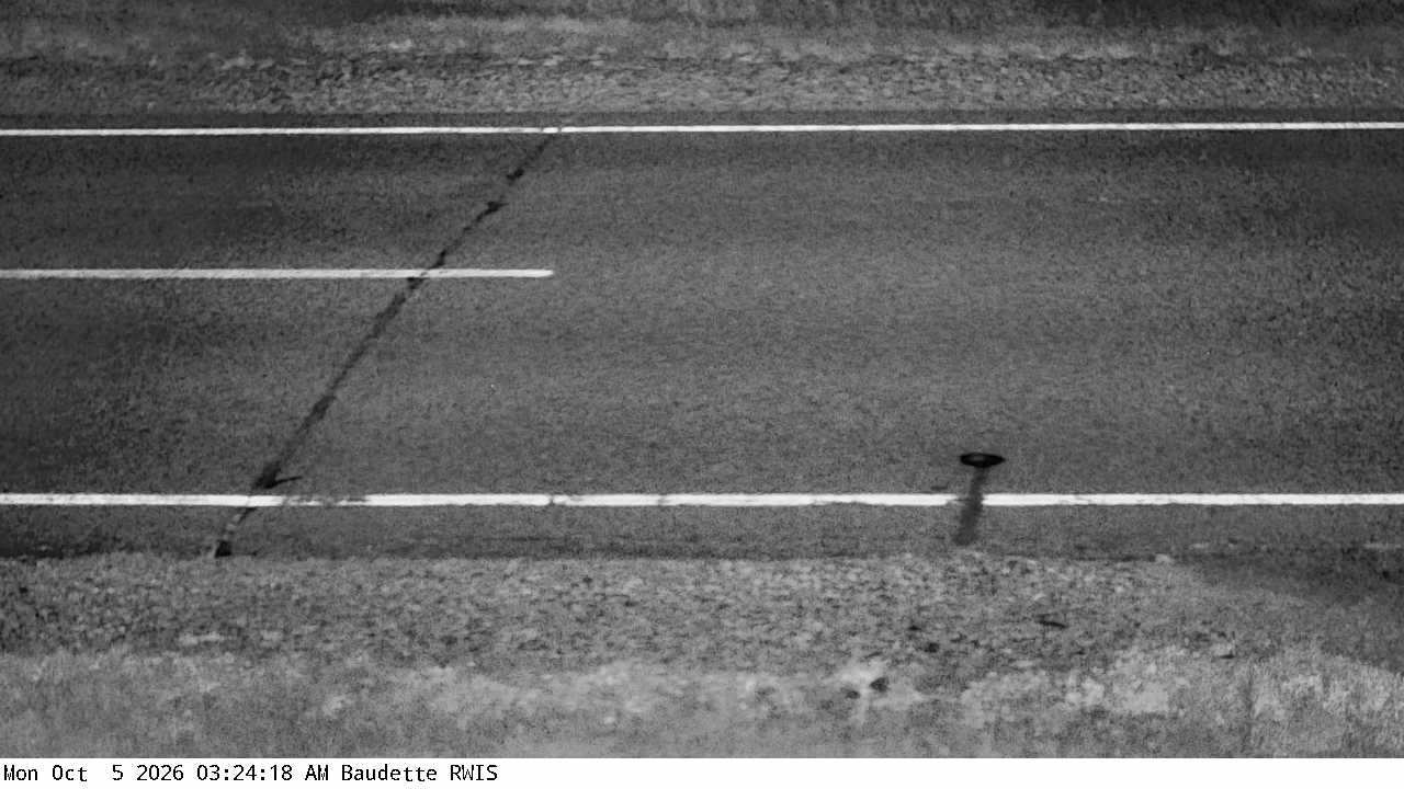 T.H.72 (Baudette - MP 67.85) View 1 live camera view
