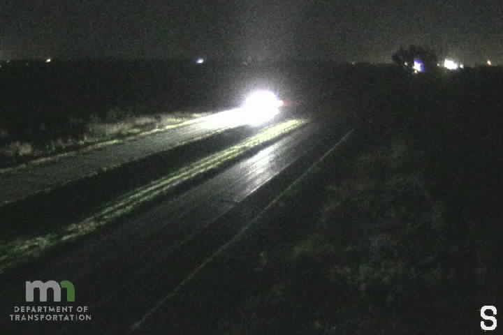 I-35 SB S of 118th St SW (MP 30.1) live camera view
