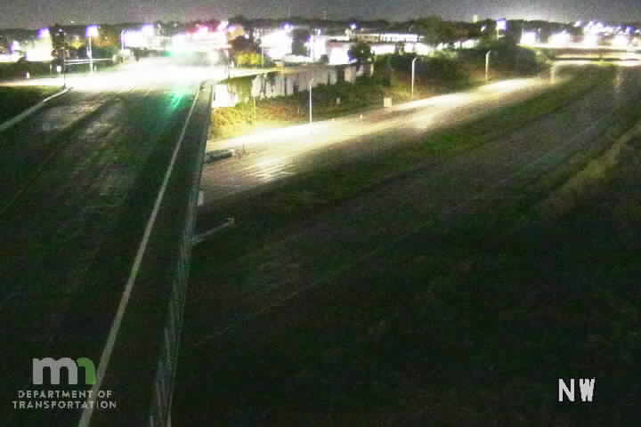 I-35E NB @ Pilot Knob Rd live camera view