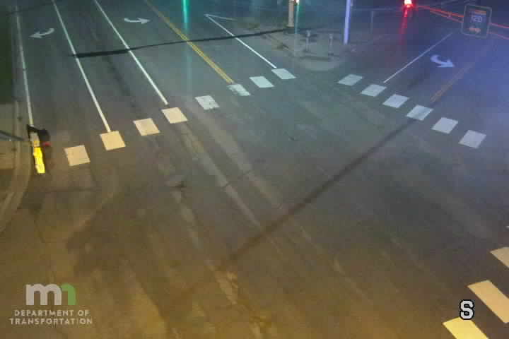 T.H.120 NB @ T.H.5 EB (Stillwater Blvd) live camera view