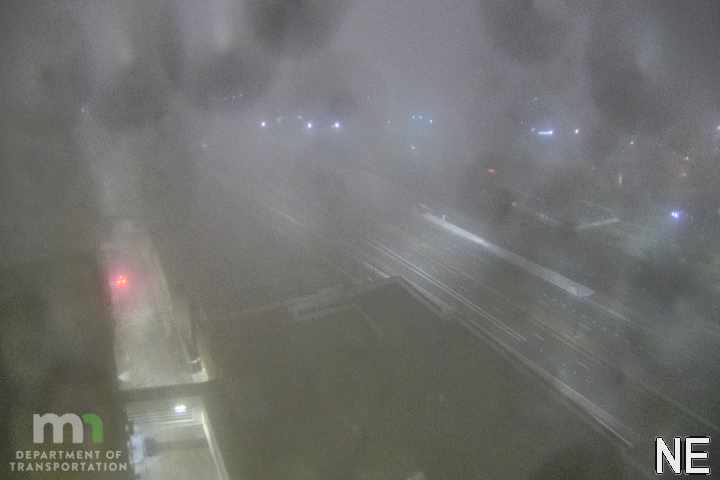 I-35 SB (Alworth Bldg) live camera view