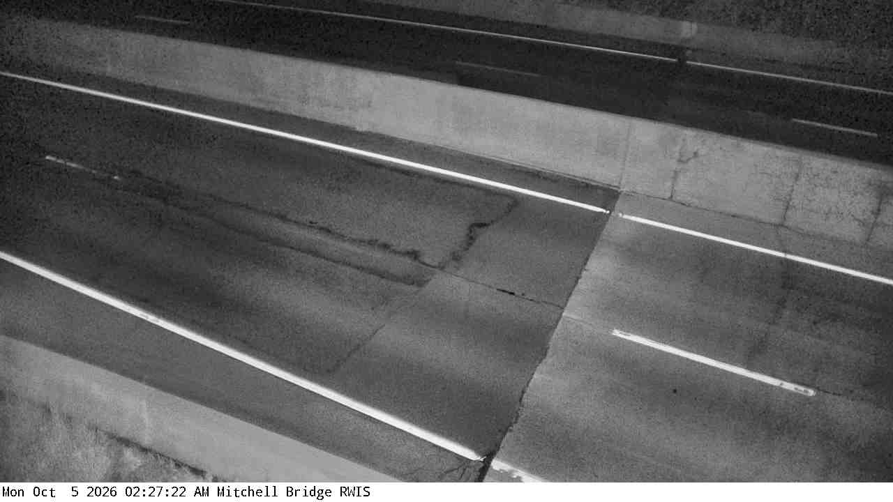 U.S.169 (Michell Bridge - MP 343) View 4 live camera view