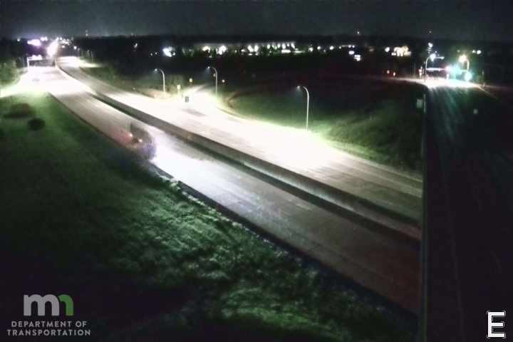 I-35W SB @ 95th Ave (Lovell Rd) live camera view