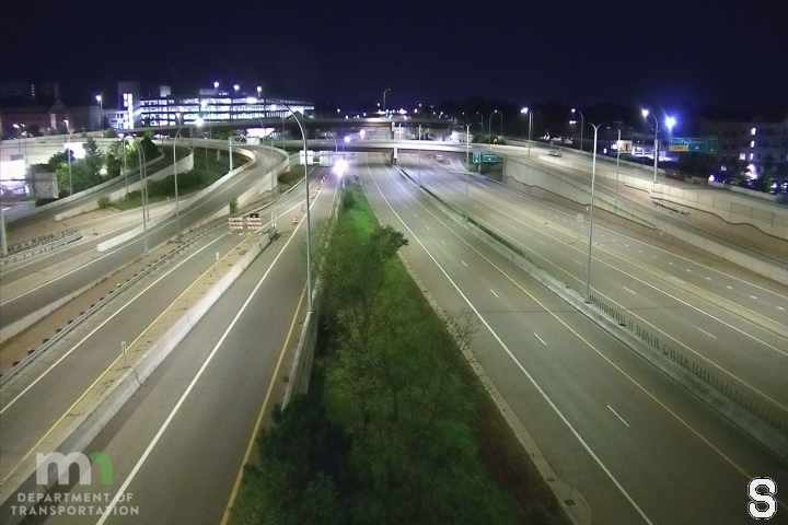 T.H.77 N-S @ American Blvd live camera view
