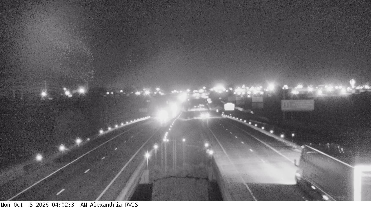 I-94 (Alexandria - MP 104) View 2 live camera view