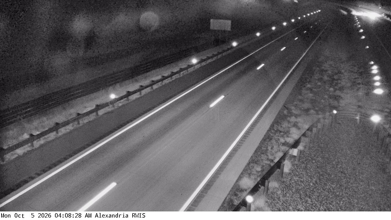I-94 (Alexandria - MP 104) View 3 live camera view