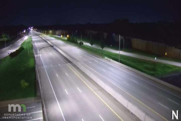 T.H.100 SB @ Duluth St live camera view
