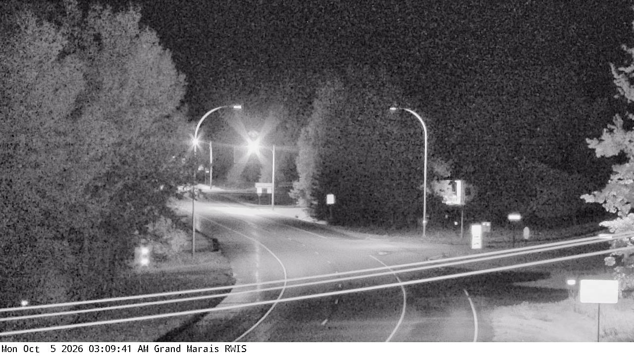 T.H.61 (Grand Marais - MP 110.8) View 3 live camera view