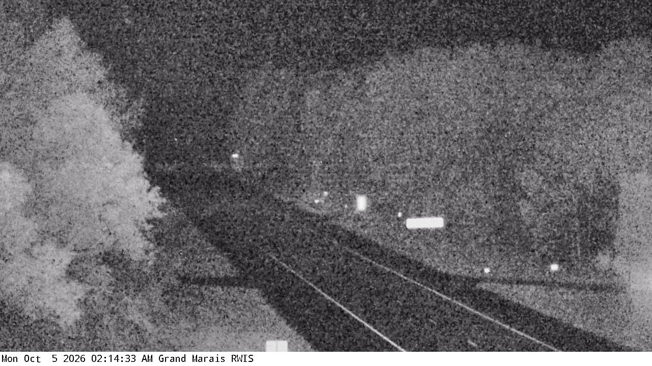 T.H.61 (Grand Marais - MP 110.8) View 5 live camera view