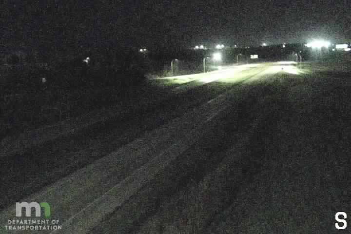 I-35 SB @ Bridge St (MP 41.9) live camera view