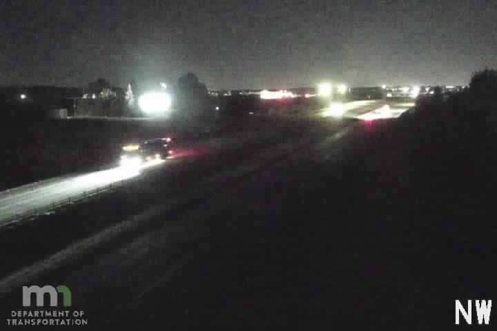 I-35 NB S of 210th Ave (MP 81.3) live camera view
