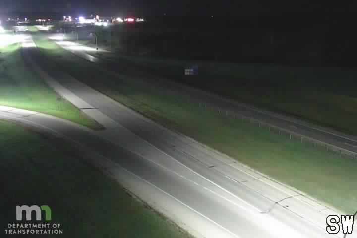T.H.63 NB @ 40th St EB (MP 36) live camera view