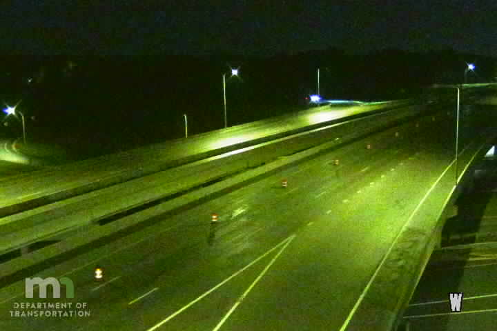 T.H.77 SB @ I-35E live camera view