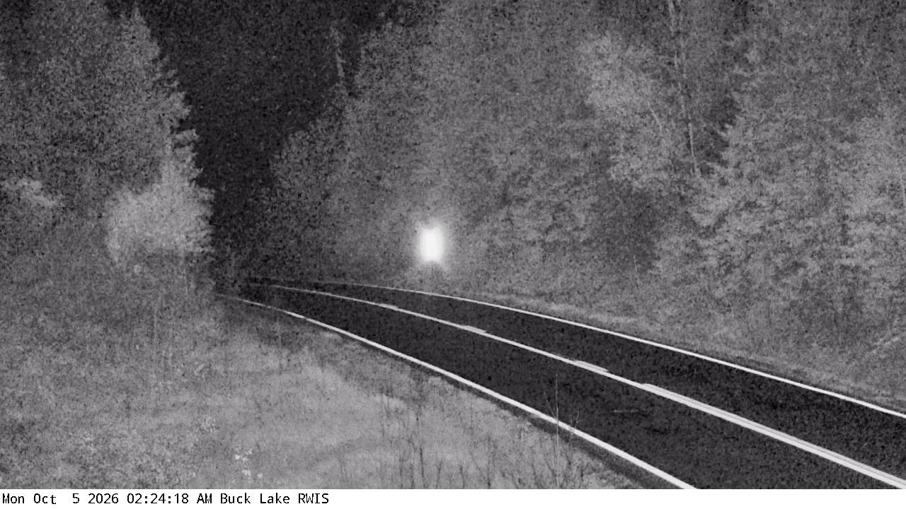 T.H.65 (Buck Lake - MP 192.9) View 5 live camera view