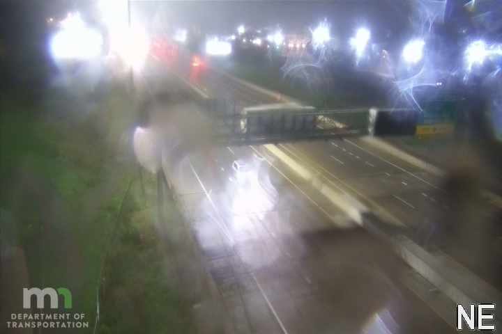 I-35 SB @ 14th Ave W live camera view