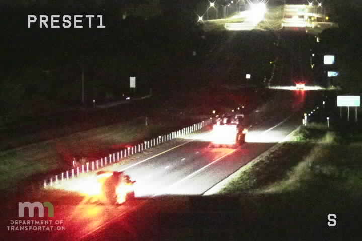 I-35 SB (MP 57.9) live camera view
