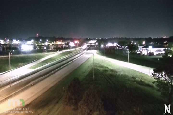 I-35W NB @ Co Rd 42 live camera view