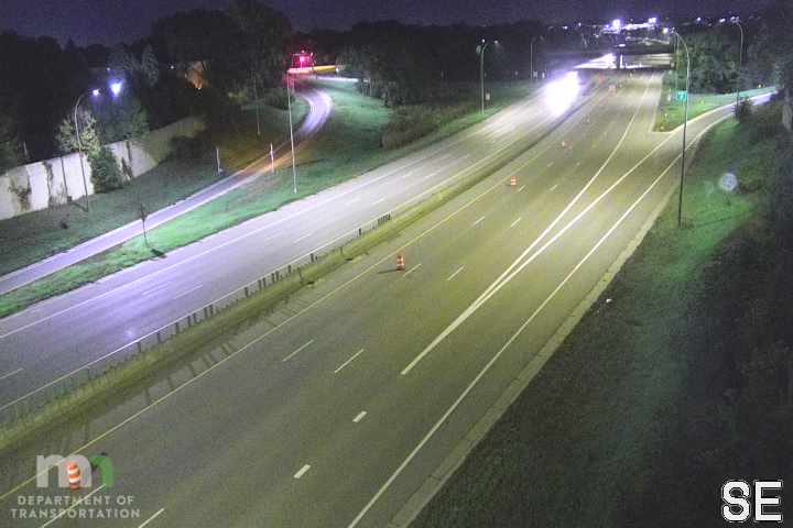 T.H.77 SB N of Old Shakopee Rd live camera view