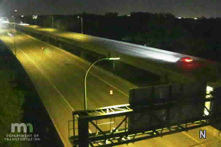 T.H.77 SB (Minnesota River) live camera view