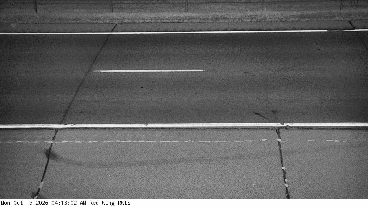 U.S.61 (Red Wing - MP 101) View 3 live camera view