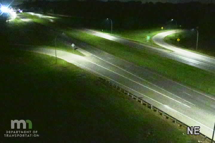 T.H.52 SB @ 80th St live camera view